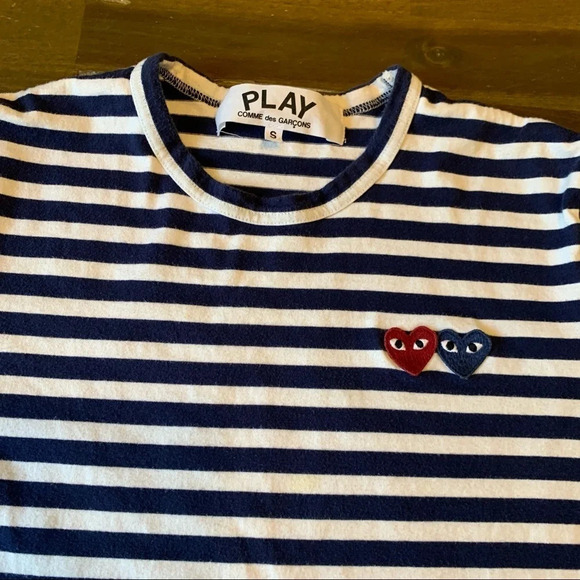 Comme Des Garcos Play  Twin Hart Stripped Long Sleeve Shirt - Picture 5 of 16